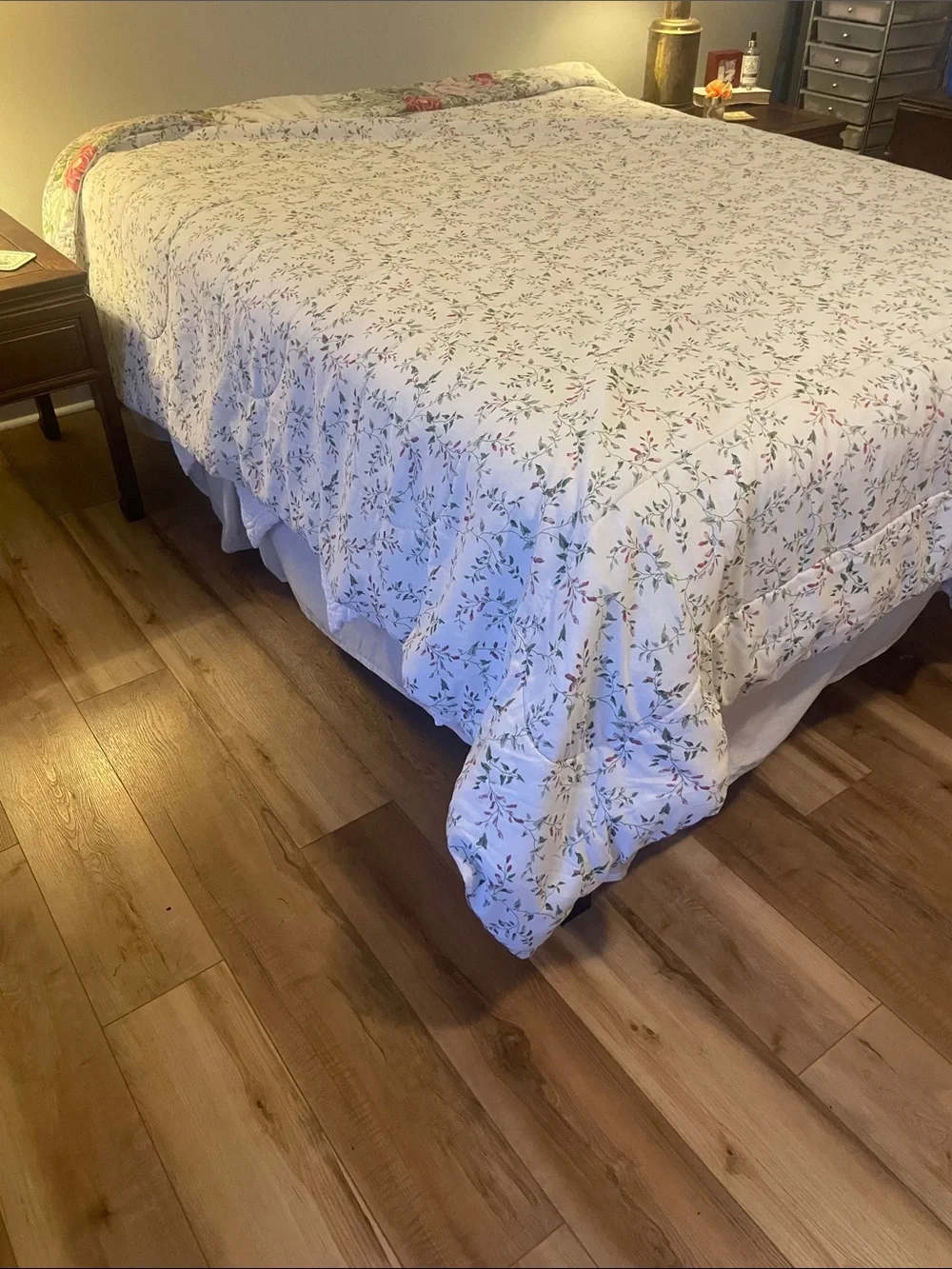 Vintage cottagecore Floral reversible comforter Bedspread shabby chic botanical